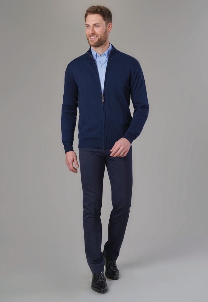 holbeck_trouser_-_navy_columbus_full_zip_jumper_-_navy_-_performance_-_download_for_web.jpg